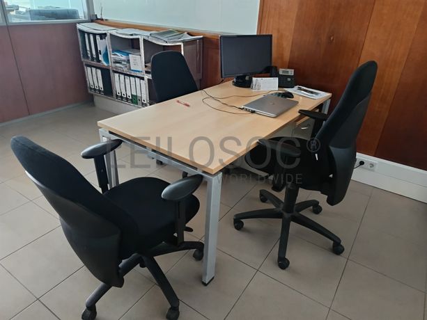 Equipamento de Apoio à Indústria