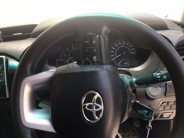 Toyota/Hilux 4x4 - Manual