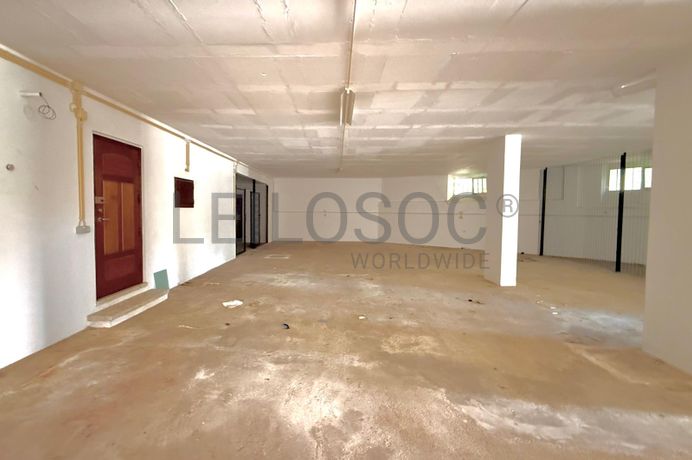 Garagem/ Armazém · Cascais