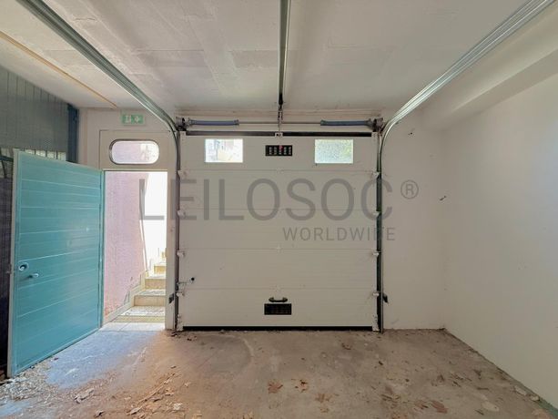 Garagem/ Armazém · Cascais