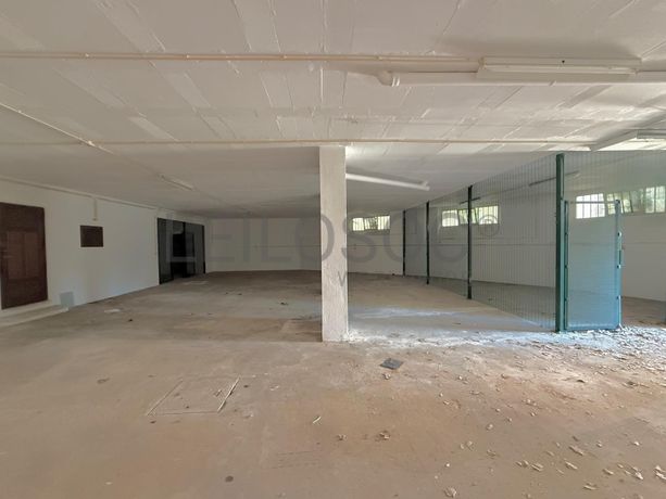 Garagem/ Armazém · Cascais