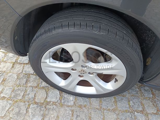 Peugeot 3008 · Ano 2013