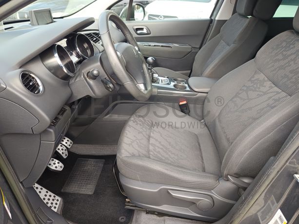 Peugeot 3008 · Ano 2013