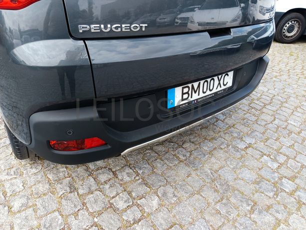 Peugeot 3008 · Ano 2013