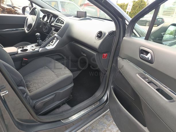 Peugeot 3008 · Ano 2013