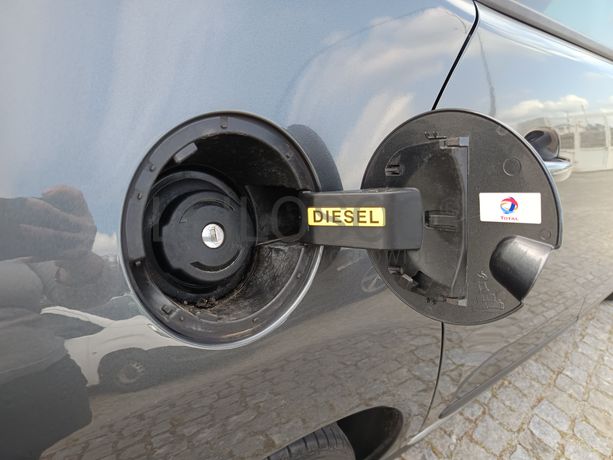 Peugeot 3008 · Ano 2013