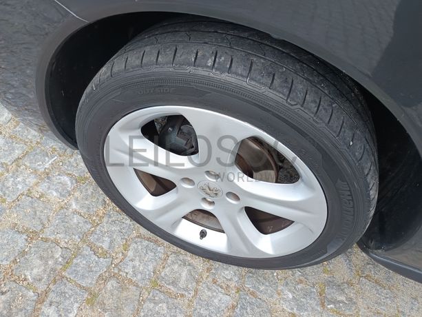 Peugeot 3008 · Ano 2013