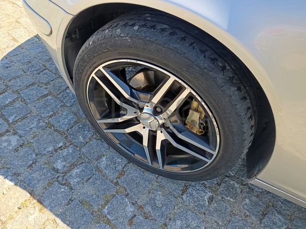 Mercedes-Benz C220 · Ano 2004