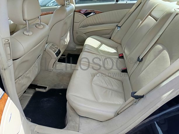 Mercedes-Benz E200 · Ano 2004