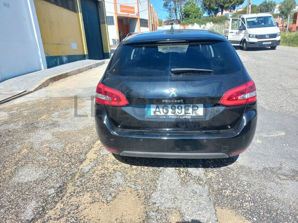Peugeot 308 · Ano 2017