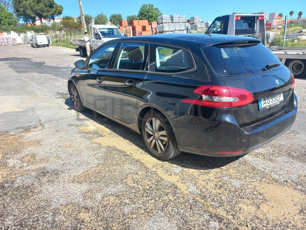 Peugeot 308 · Ano 2017