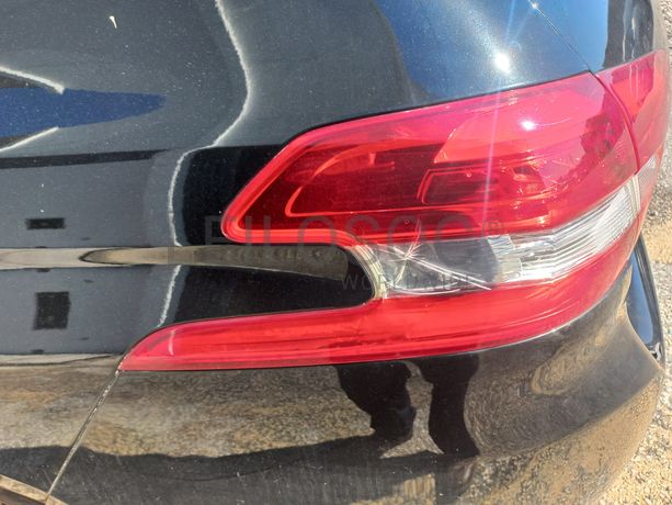 Peugeot 308 · Ano 2017