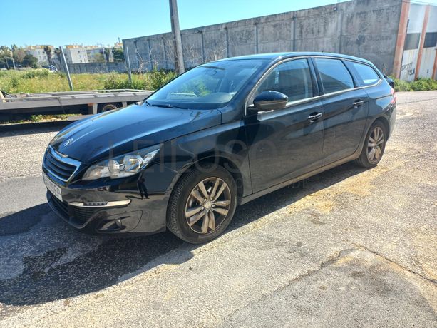 Peugeot 308 · Ano 2017