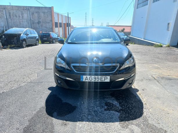 Peugeot 308 · Ano 2017