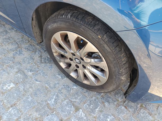 Seat Leon · Ano 2013