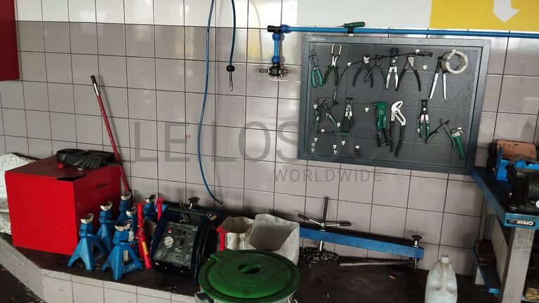 Equipamentos para a Manutenção e Reparação de Veículos