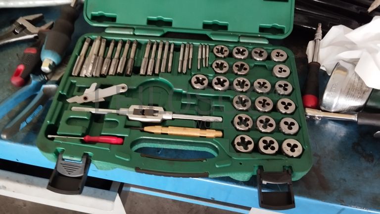 Equipamentos para a Manutenção e Reparação de Veículos