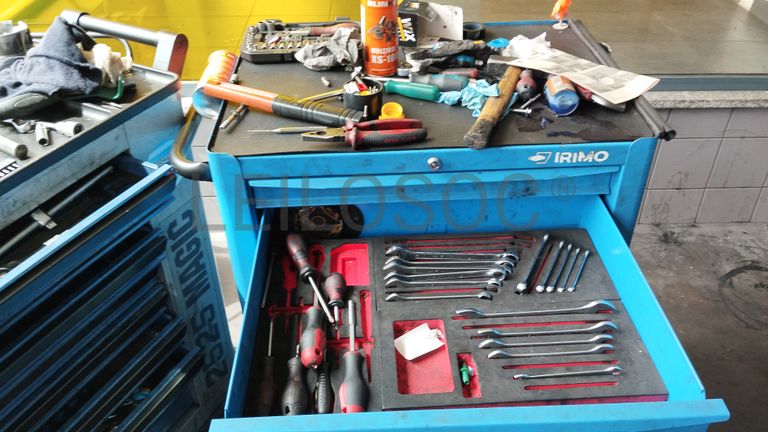 Equipamentos para a Manutenção e Reparação de Veículos