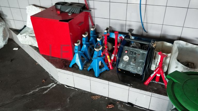 Equipamentos para a Manutenção e Reparação de Veículos