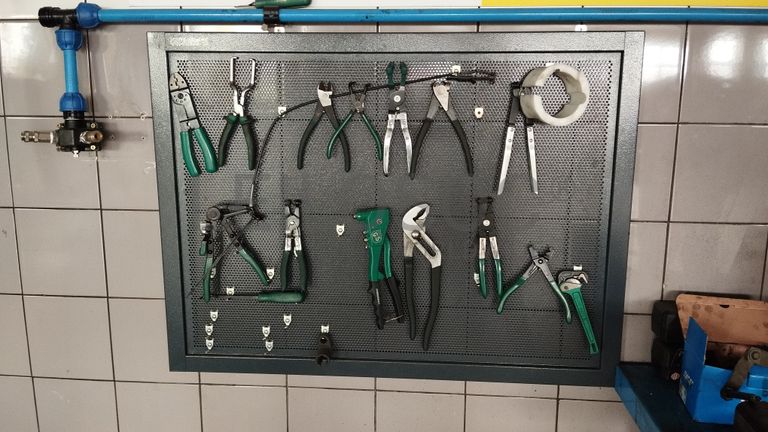 Equipamentos para a Manutenção e Reparação de Veículos