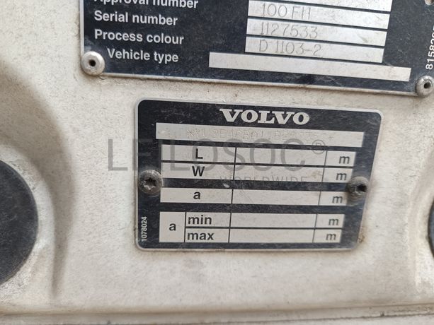 Volvo FL 220 · Ano 2001