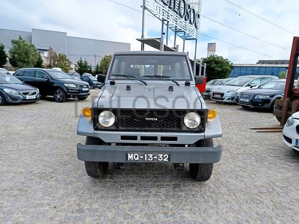 Toyota Land Cruiser 250 Turbo Diesel · Ano 1990