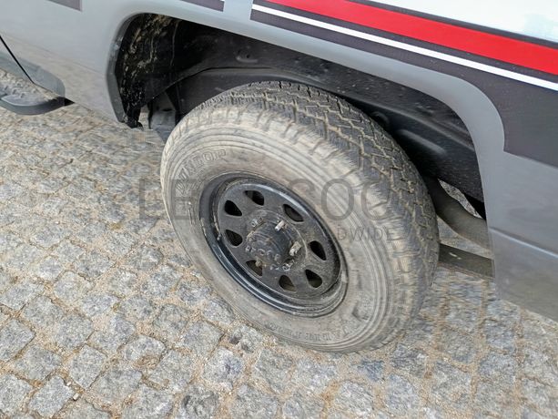 Toyota Land Cruiser 250 Turbo Diesel · Ano 1990