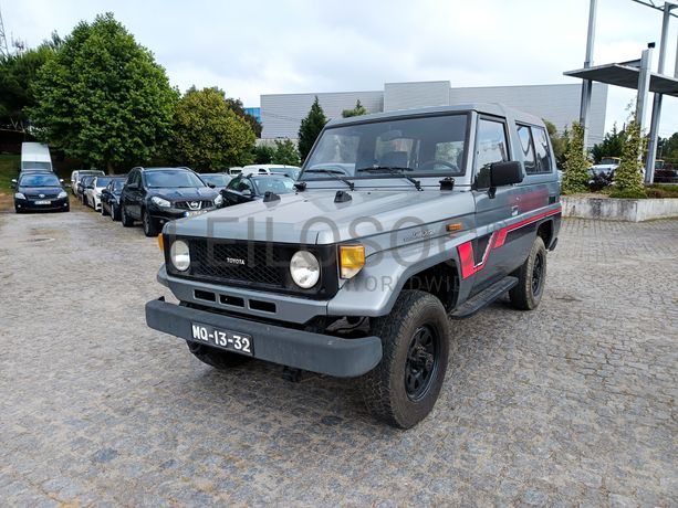 Toyota Land Cruiser 250 Turbo Diesel · Ano 1990