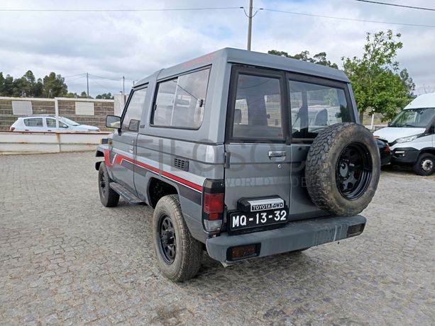 Toyota Land Cruiser 250 Turbo Diesel · Ano 1990