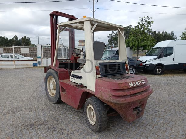 Empilhador Manitou