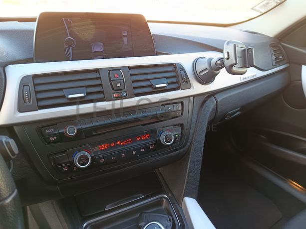 BMW 318d · Ano 2012