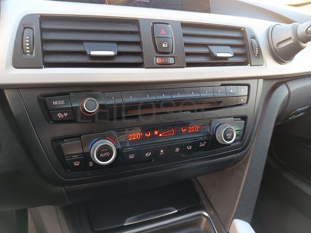 BMW 318d · Ano 2012