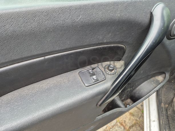 Renault Kangoo · Ano 2015