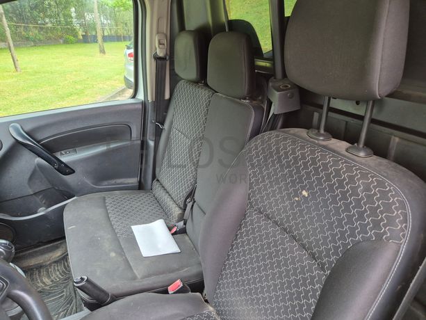 Renault Kangoo · Ano 2015