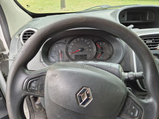 Renault Kangoo · Ano 2015