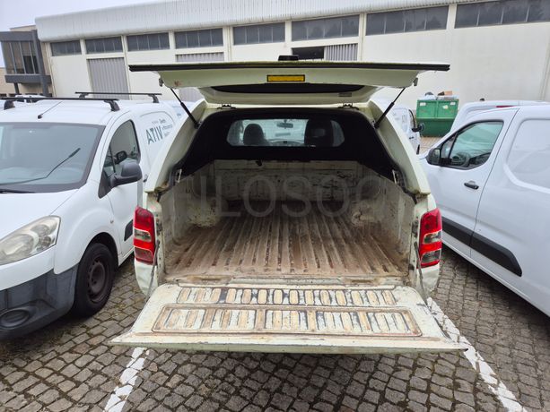 Mitsubishi L200 · Ano 2015