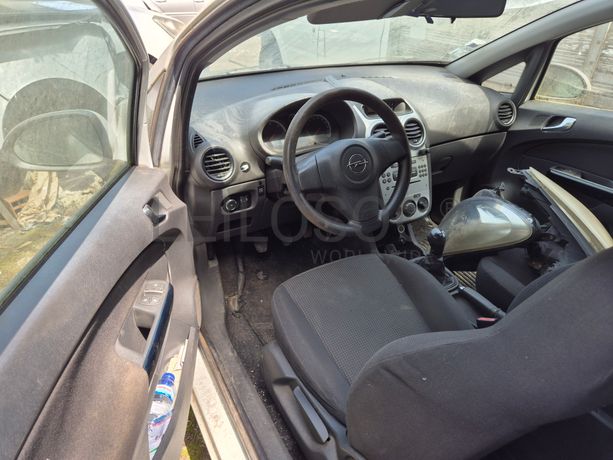 Opel Corsa · Ano 2013