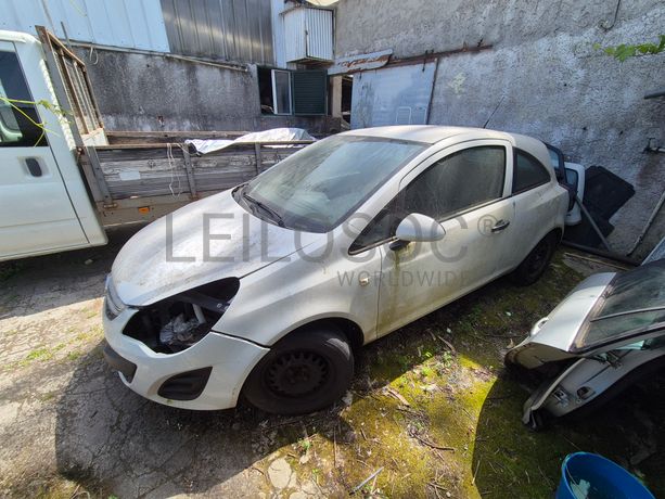Opel Corsa · Ano 2013