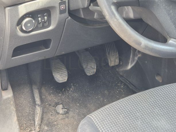 Opel Corsa · Ano 2013