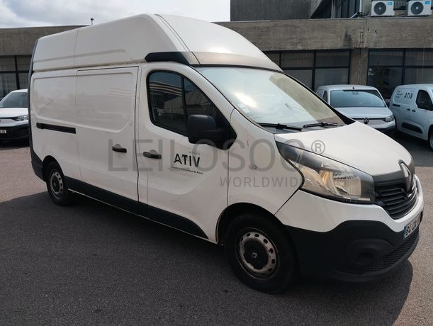Renault Trafic FM 1.6D · Ano 2016