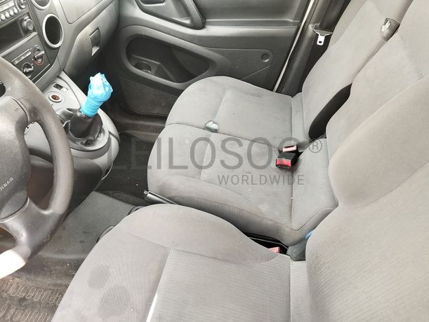 Peugeot Partner 1.6 HDI · Ano 2013