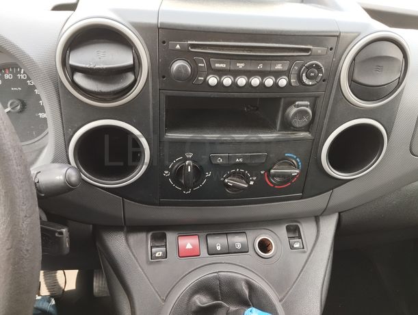 Peugeot Partner 1.6 HDI · Ano 2013