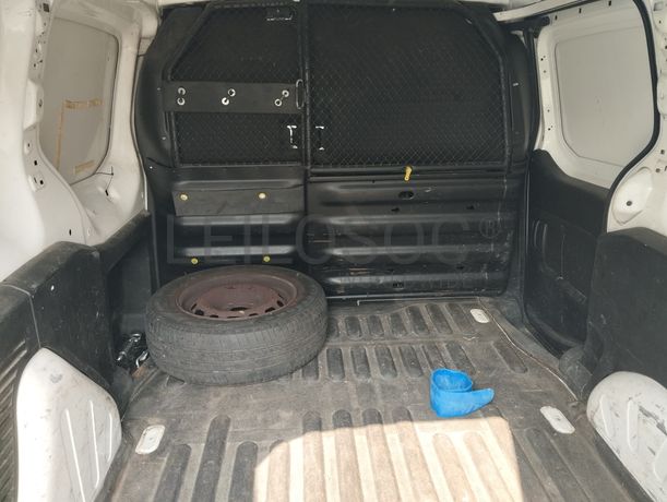 Peugeot Partner 1.6 HDI · Ano 2013