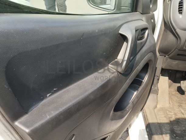 Peugeot Partner 1.6 HDI · Ano 2013