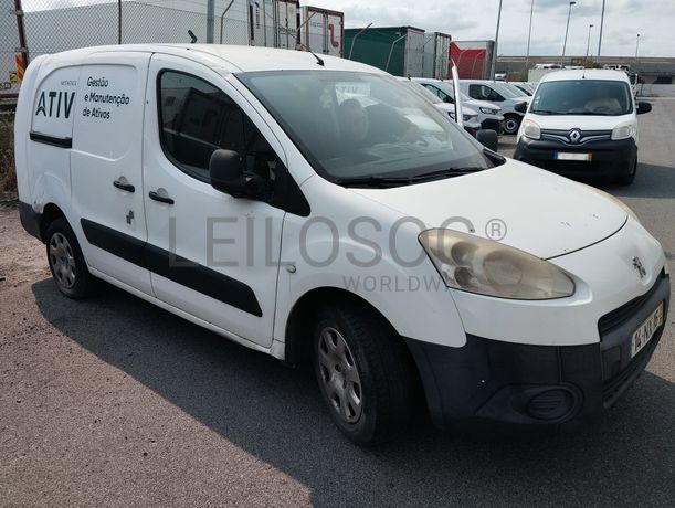 Peugeot Partner 1.6 HDI · Ano 2013