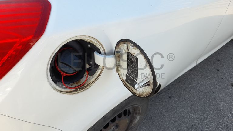 Opel Corsa Van 1.3 CDTi · Ano 2014