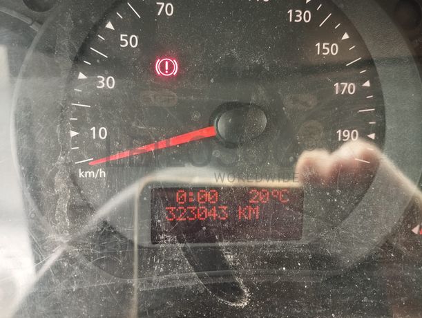 Renault Kangoo Maxi Business 1.5 DCI · Ano 2015