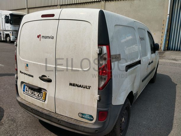 Renault Kangoo Maxi Business 1.5 DCI · Ano 2015