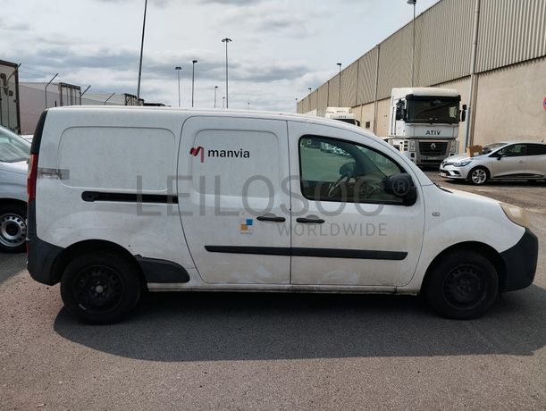 Renault Kangoo Maxi Business 1.5 DCI · Ano 2015