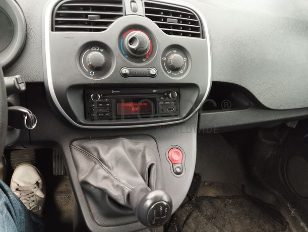 Renault Kangoo Maxi Business 1.5 DCI · Ano 2014